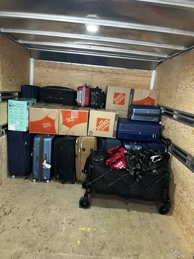 Ottawa Next Movers Packing Service Workflow Ottawa Next Movers team following a professional packing service workflow